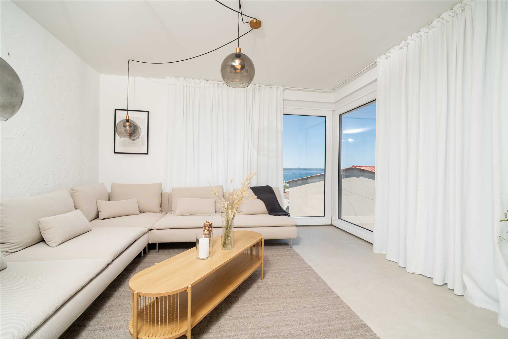 Villa Galeb - Apartment mit privatem Pool und Meerblick