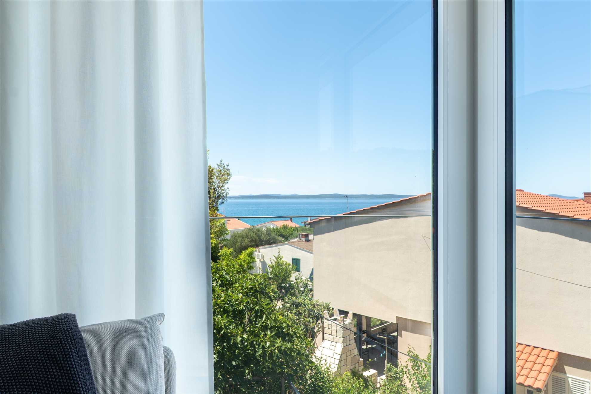 Villa Galeb - Apartment mit privatem Pool und Meerblick
