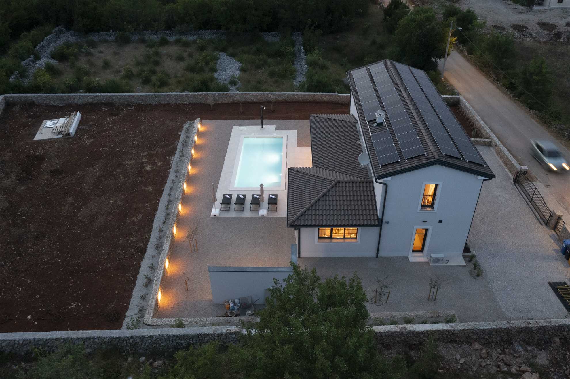 Moderna vila s privatnim bazenom na otoku Krku