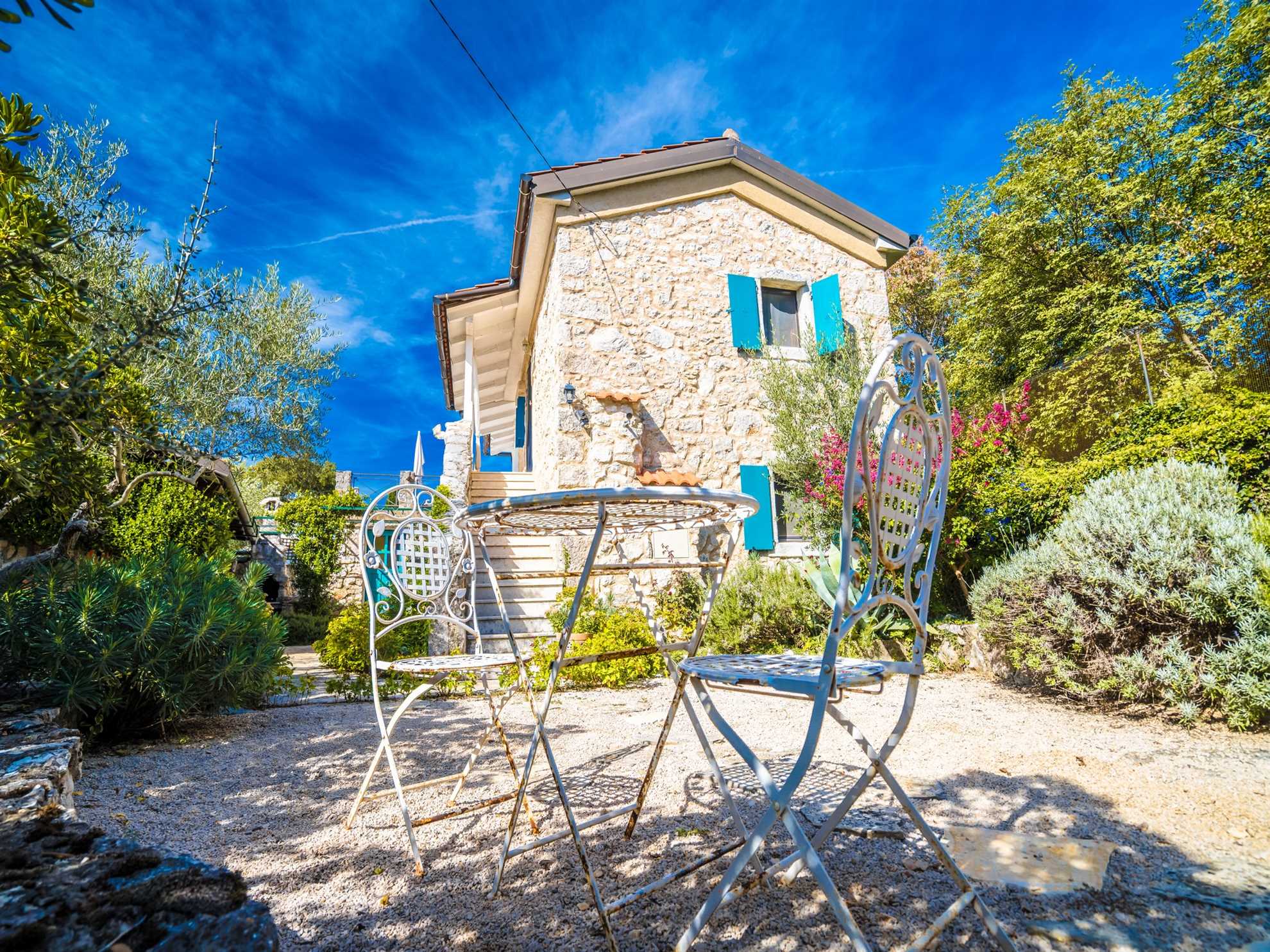 Villa Nana – Charming Stone Villa with Private Pool