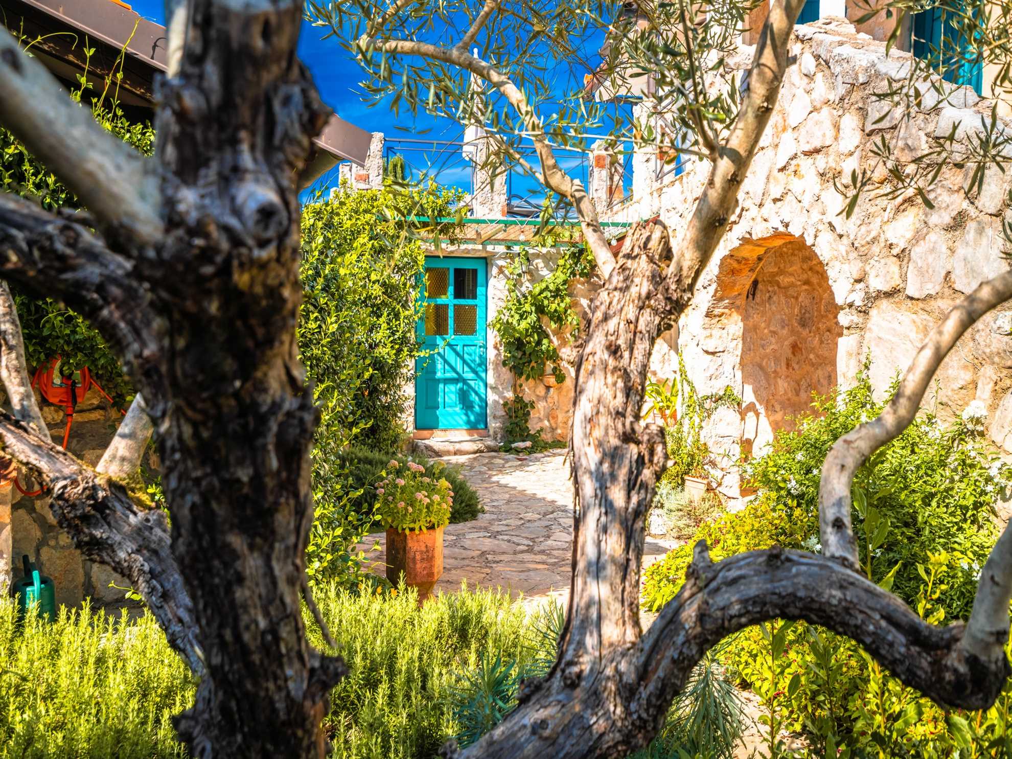 Villa Nana – Charming Stone Villa with Private Pool