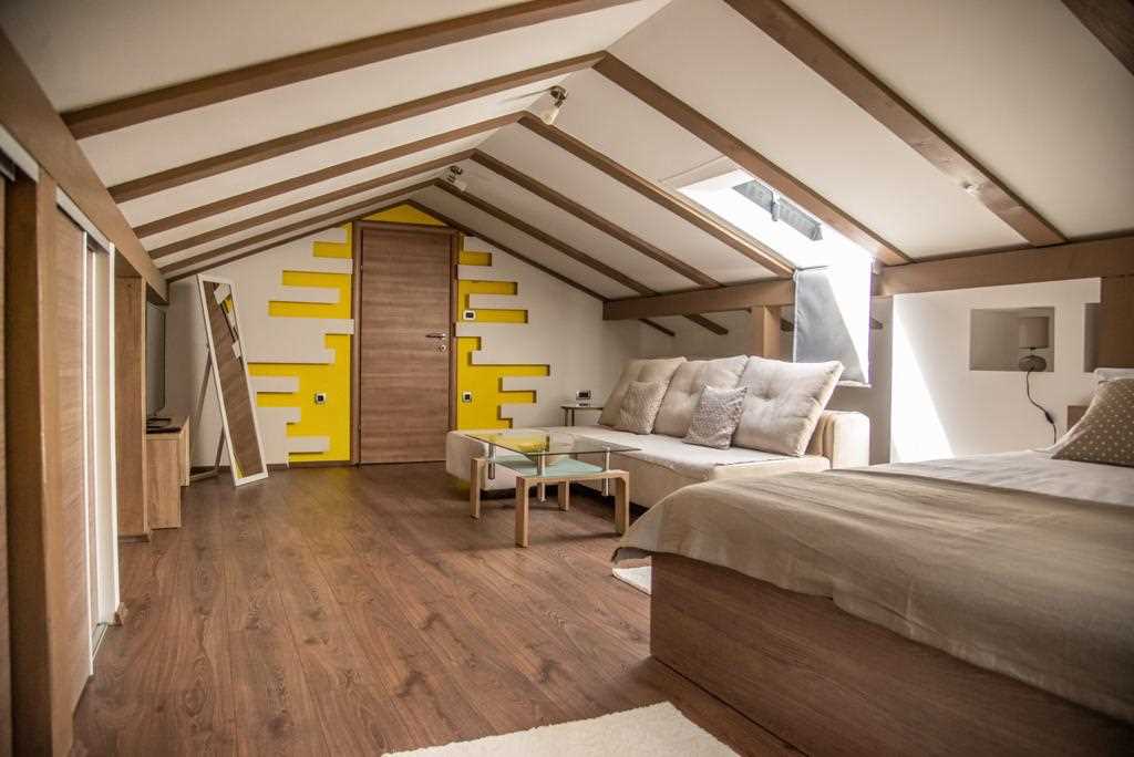 Villa with Heated Pool and Jacuzzi – Island Krk