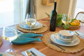 Vrbnik Villa for 6 Guests with Heated Infinity Pool