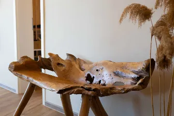 Vrbnik Villa for 6 Guests with Heated Infinity Pool