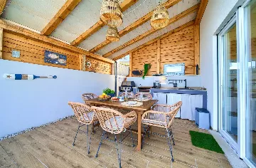 Vrbnik Villa for 6 Guests with Heated Infinity Pool