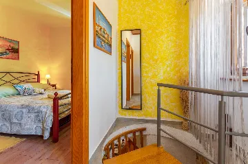 Villa with Pool for 6 in Rasopasno