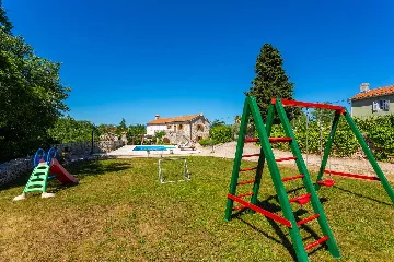 Villa with Pool for 6 in Rasopasno