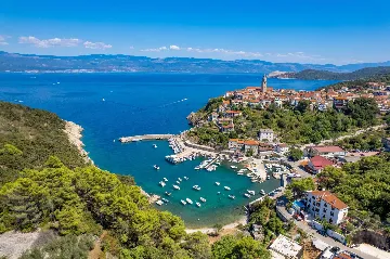 Villa in Vrbnik (Krk) for 6 Guests