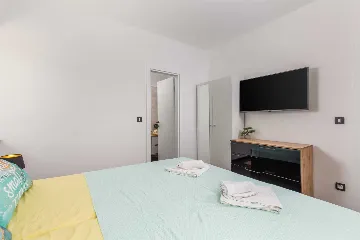 Villa in Vrbnik (Krk) for 6 Guests