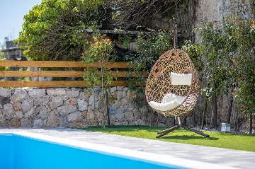 Stone Villa in Gabonjin (Krk) for Up to 5 Guests