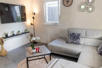 Villa in Sveti Ivan Dobrinjski (Krk) for 5 Guests