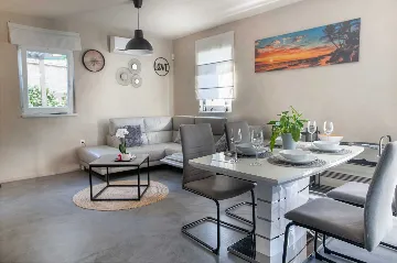 Villa in Sveti Ivan Dobrinjski (Krk) for 5 Guests