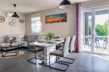 Villa in Sveti Ivan Dobrinjski (Krk) for 5 Guests