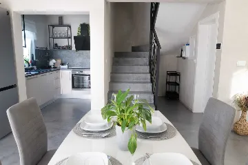 Villa in Sveti Ivan Dobrinjski (Krk) for 5 Guests