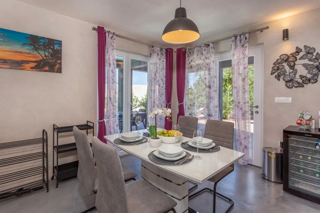 Villa in Sveti Ivan Dobrinjski (Krk) for 5 Guests