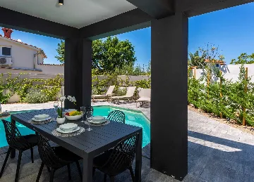 Villa in Sveti Ivan Dobrinjski (Krk) for 5 Guests