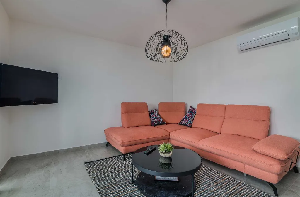 2-Bedroom Apartment near Beach in Vantačići (Krk)