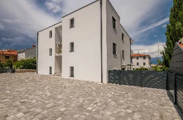 2-Bedroom Apartment near Beach in Vantačići (Krk)