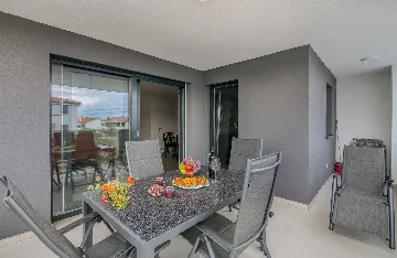 2-Bedroom Apartment near Beach in Vantačići (Krk)