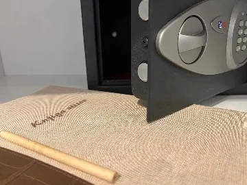 Apartment in Vantačići (Krk) for 4 Guests with Hot Tub