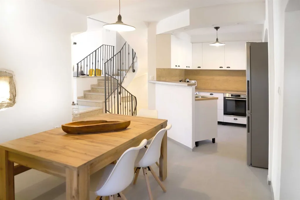 2-Bedroom Villa in Žgombići (Krk) for 6 Guests