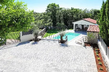 2-Bedroom Villa in Žgombići (Krk) for 6 Guests
