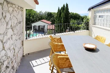 2-Bedroom Villa in Žgombići (Krk) for 6 Guests