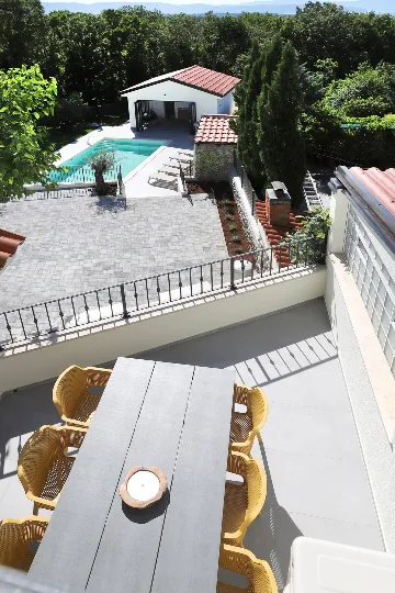 2-Bedroom Villa in Žgombići (Krk) for 6 Guests