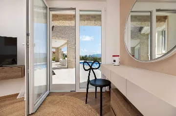 4-Bedroom Villa with Pool in Brzac (Krk)