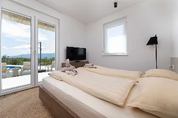 4-Bedroom Villa with Pool in Brzac (Krk)