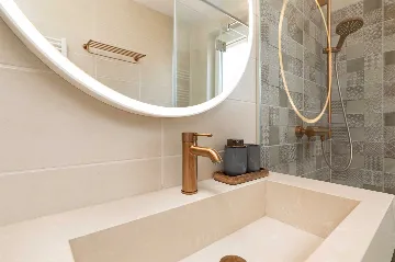 4-Bedroom Villa with Pool in Brzac (Krk)