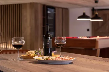 4-Bedroom Villa with Pool in Brzac (Krk)