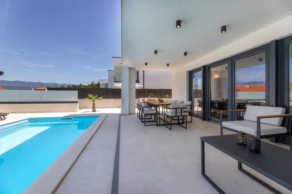 4-Bedroom Villa in Klimno (Krk) with Heated Pool