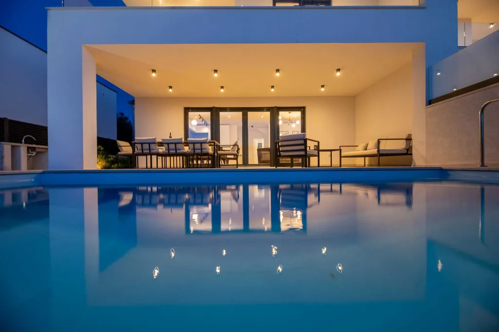 4-Bedroom Villa in Klimno (Krk) with Heated Pool
