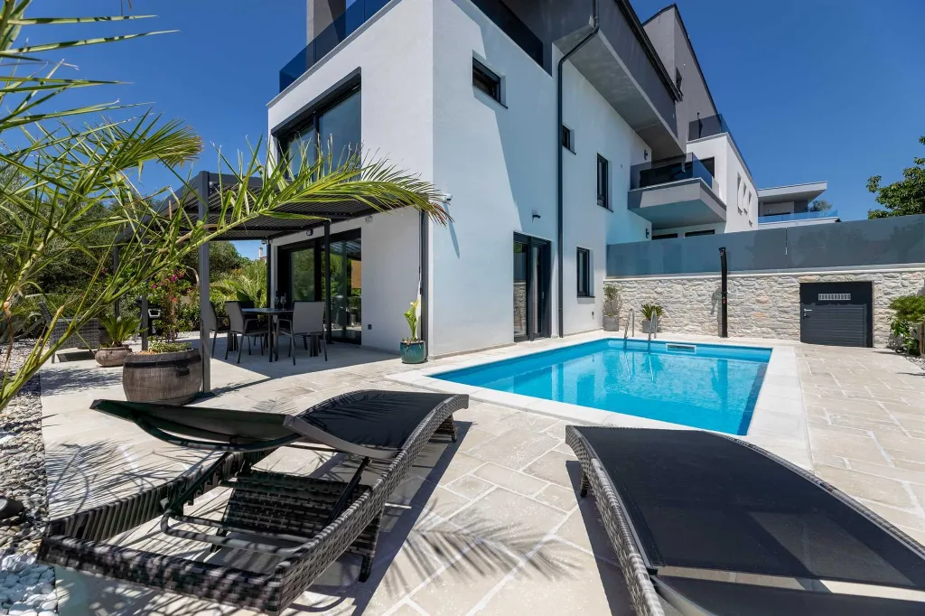 3-Bedroom Apartment in Krk with Heated Pool
