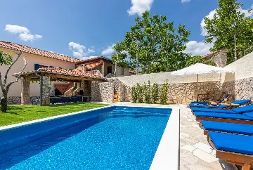 Stone Villa with Pool in Polje (Krk)