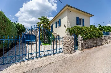 Stone Villa with Pool in Polje (Krk)