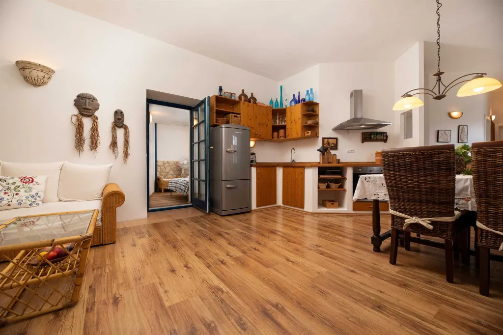 Stone Villa with Pool in Polje (Krk)