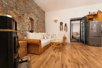 Stone Villa with Pool in Polje (Krk)