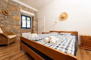 Stone Villa with Pool in Polje (Krk)