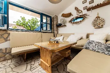 Stone Villa with Pool in Polje (Krk)