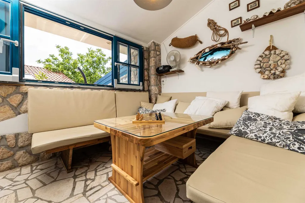Stone Villa with Pool in Polje (Krk)