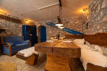 Stone Villa with Pool in Polje (Krk)