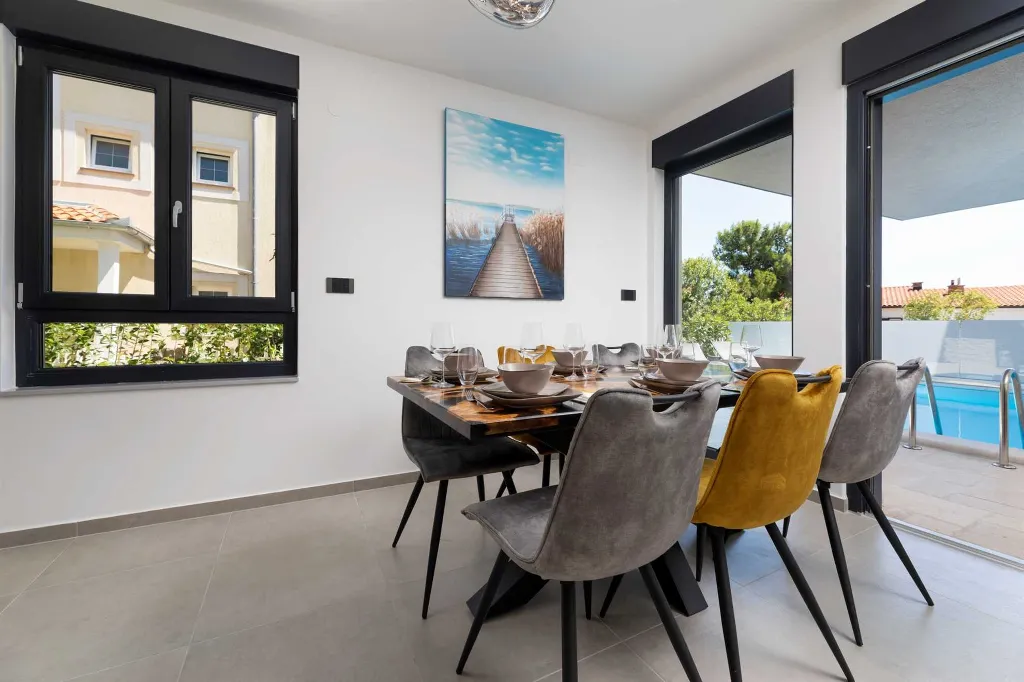 Two-Bedroom Apartment in Krk with Private Heated Pool