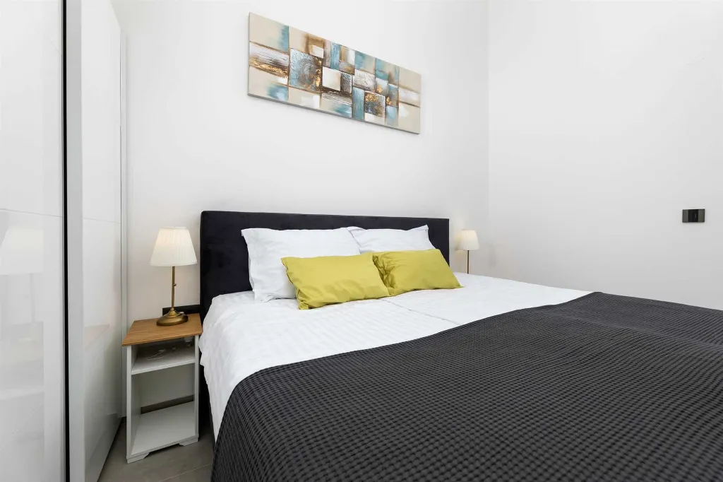 Krk 3-Bedroom Apartment with Private Jacuzzi Terrace