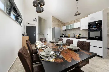 Krk 3-Bedroom Apartment with Private Jacuzzi Terrace