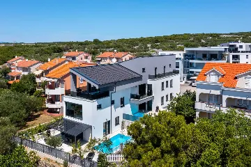 Krk 3-Bedroom Apartment with Private Jacuzzi Terrace