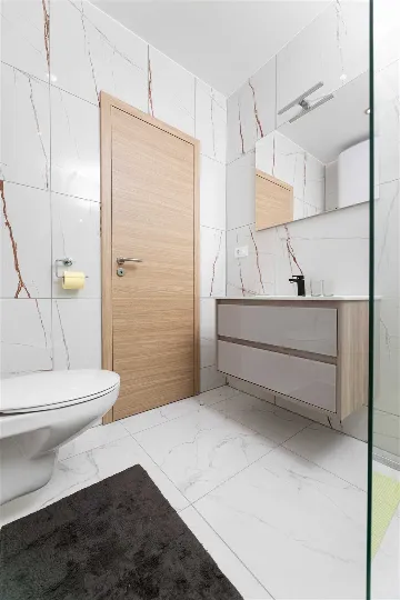 Heated Pool Villa in Hlapa for 8 Guests