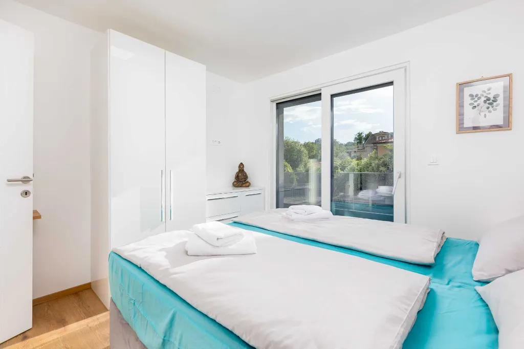 2-Bedroom Apartment in Vantačići (Krk) for 6