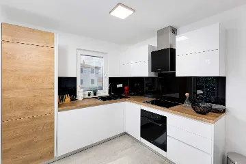 2-Bedroom Apartment in Vantačići (Krk) for 6